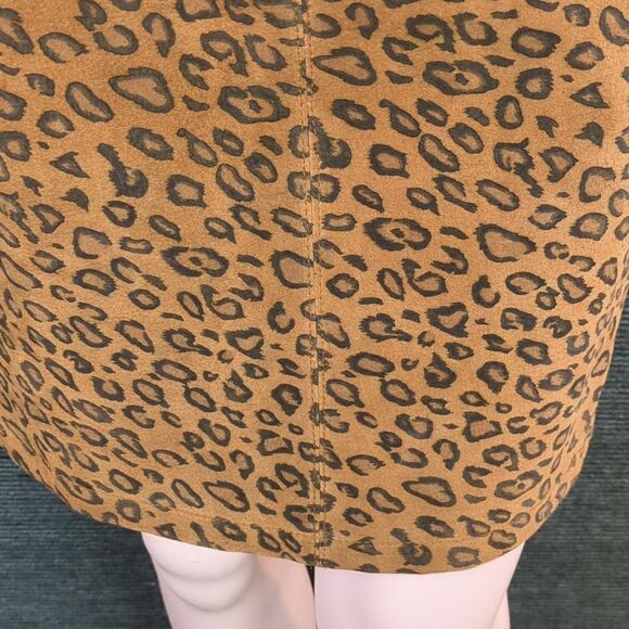 The Limited Vintage! Leopard Print Suede Pencil Skirt - Picture 4 of 9